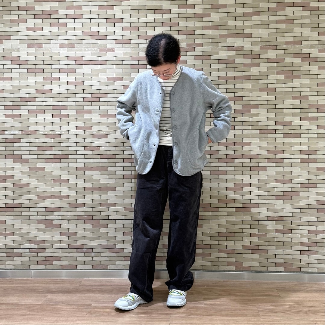 フリースカーディガンコーデ