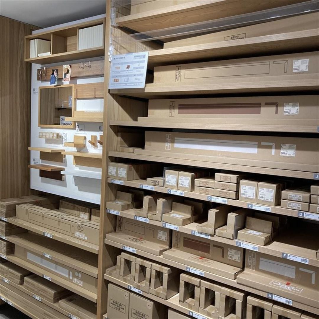 壁に付けられる家具