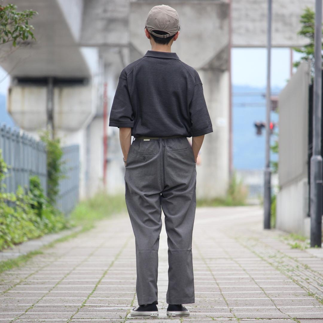後姿を撮った写真です