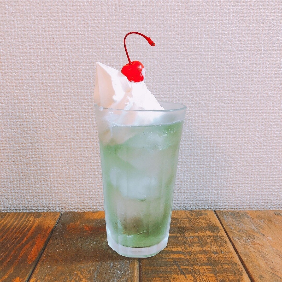 【たまプラーザテラス】メロンソーダグラス