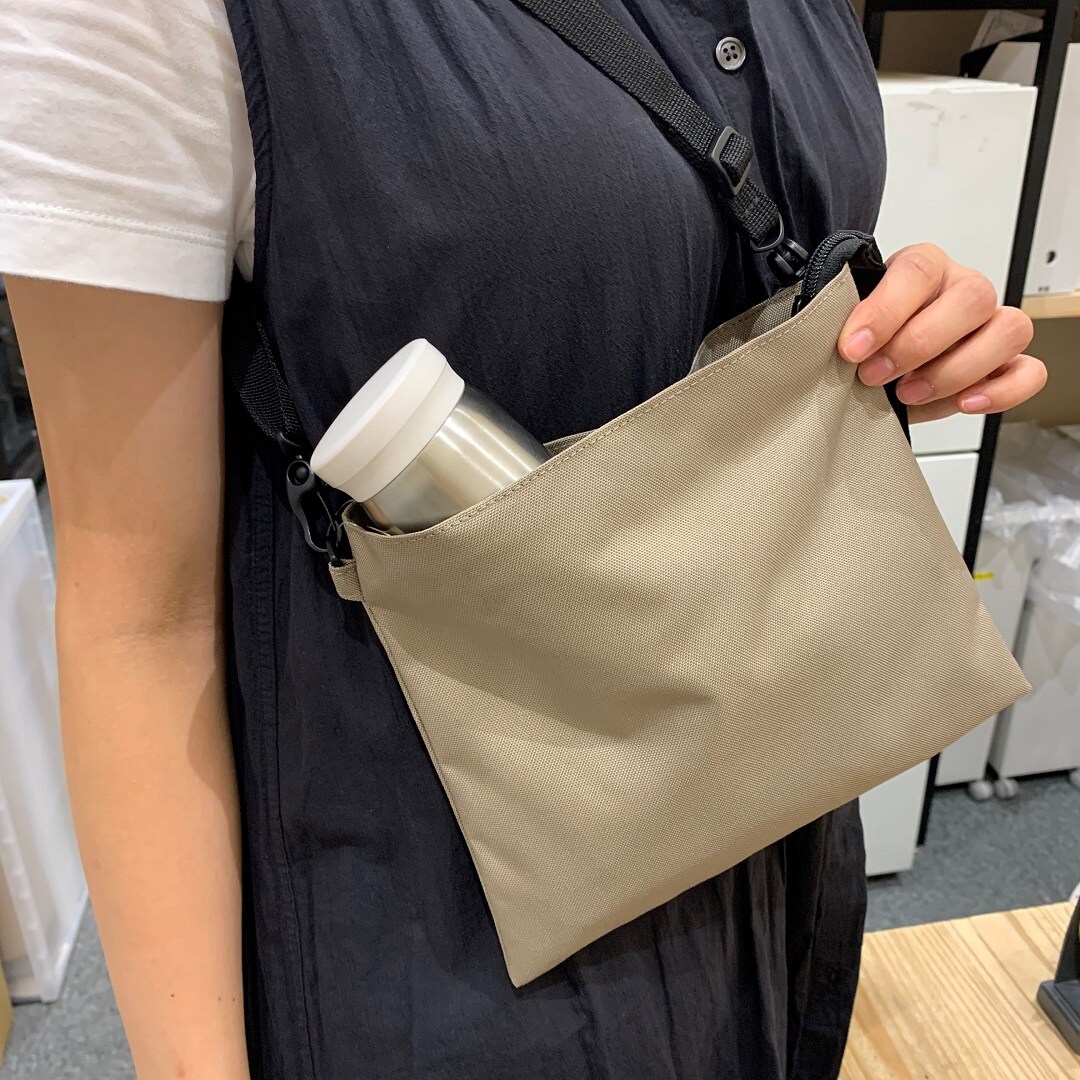 バッグに入れてみた
