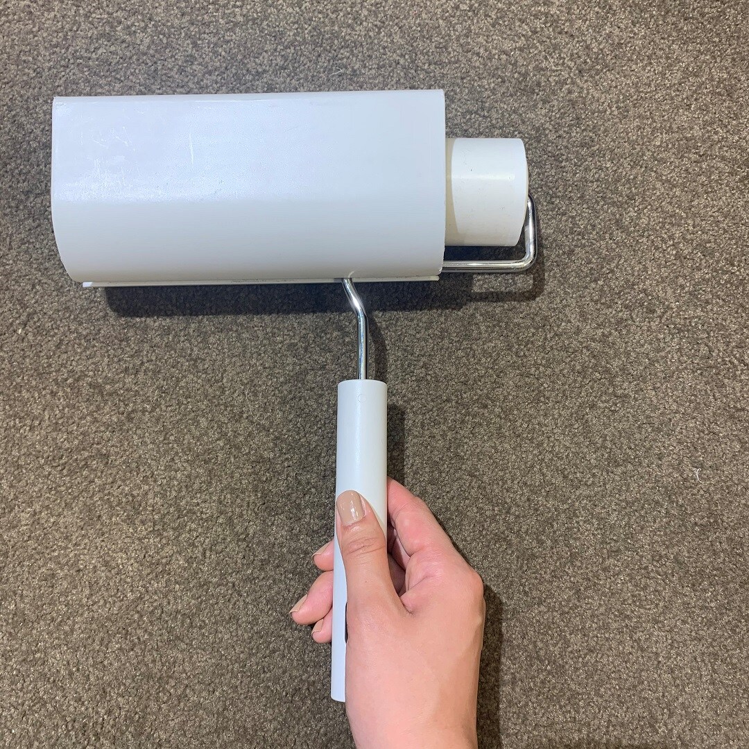 左右どちらからでも収納可能