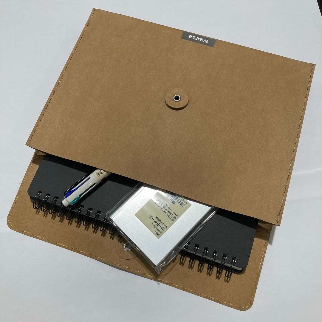 書類ケースマチ付き