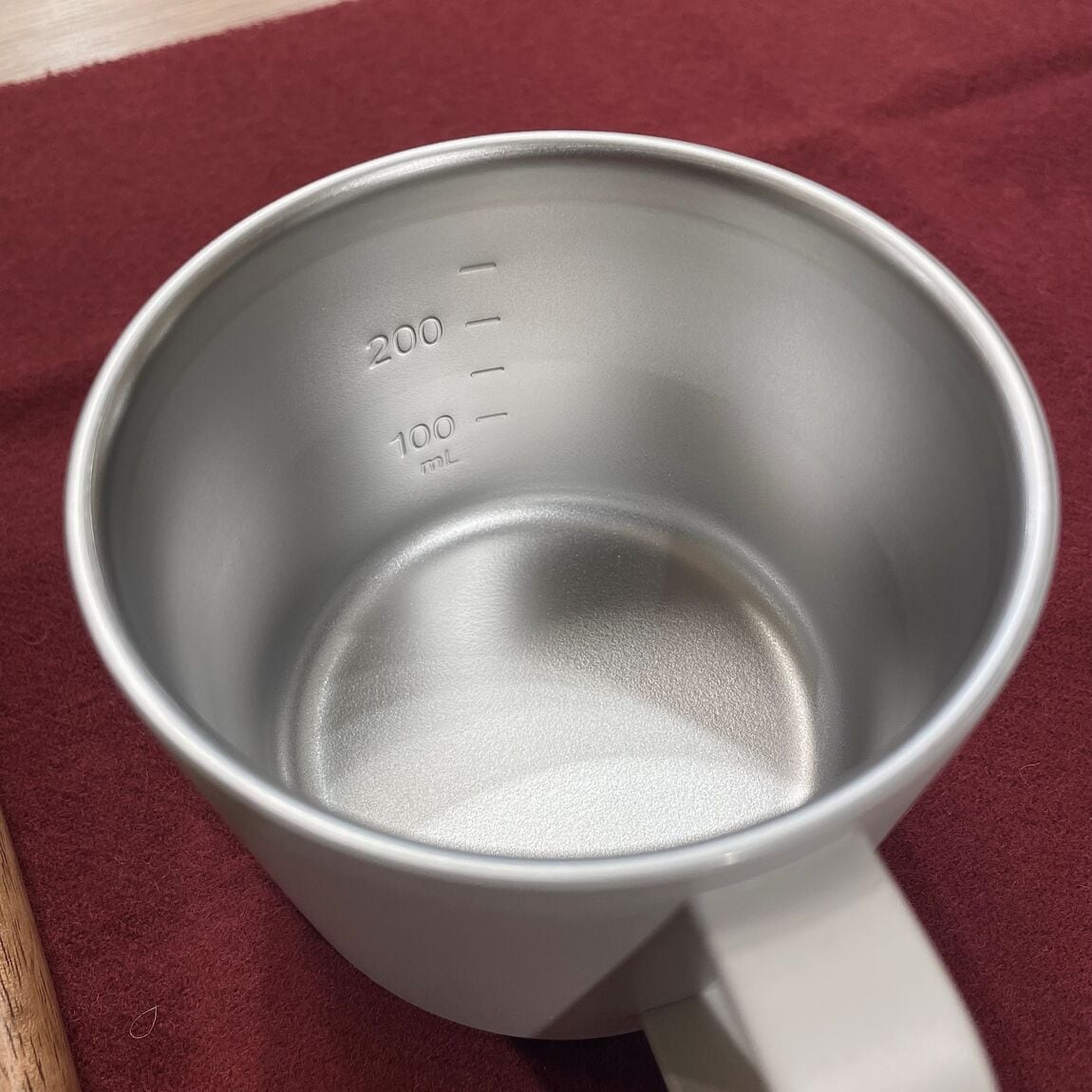 目盛付き保温保冷蓋付きマグカップ