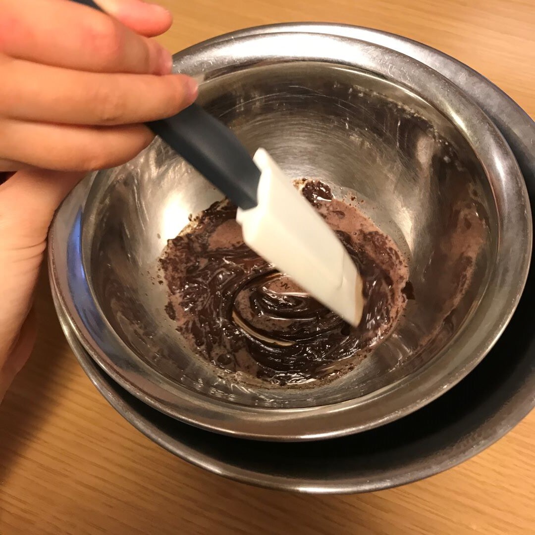 【イオン洛南】チョコクリーム準備