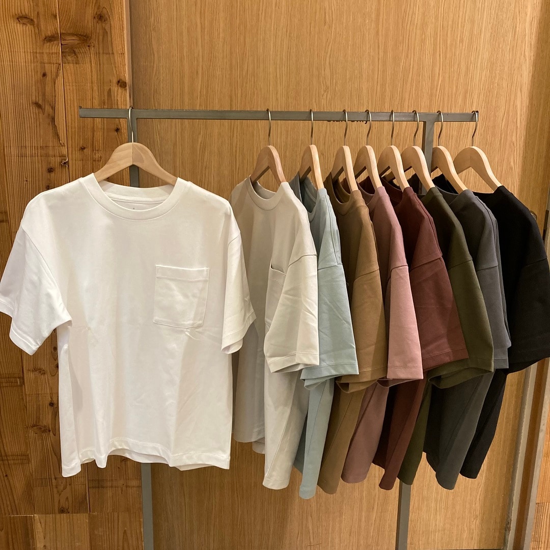 Tシャツ