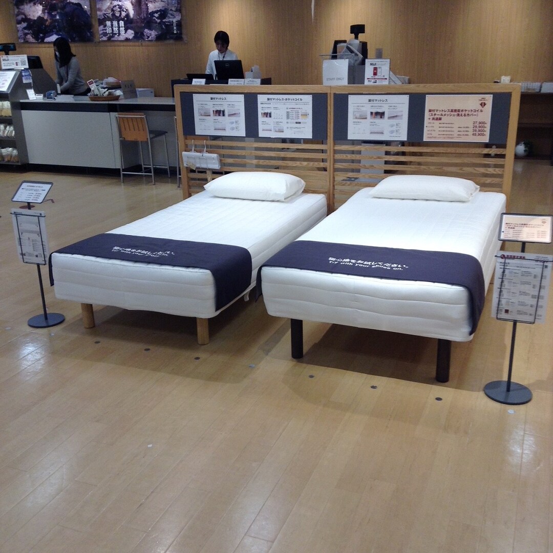 脚付きマットレス各種