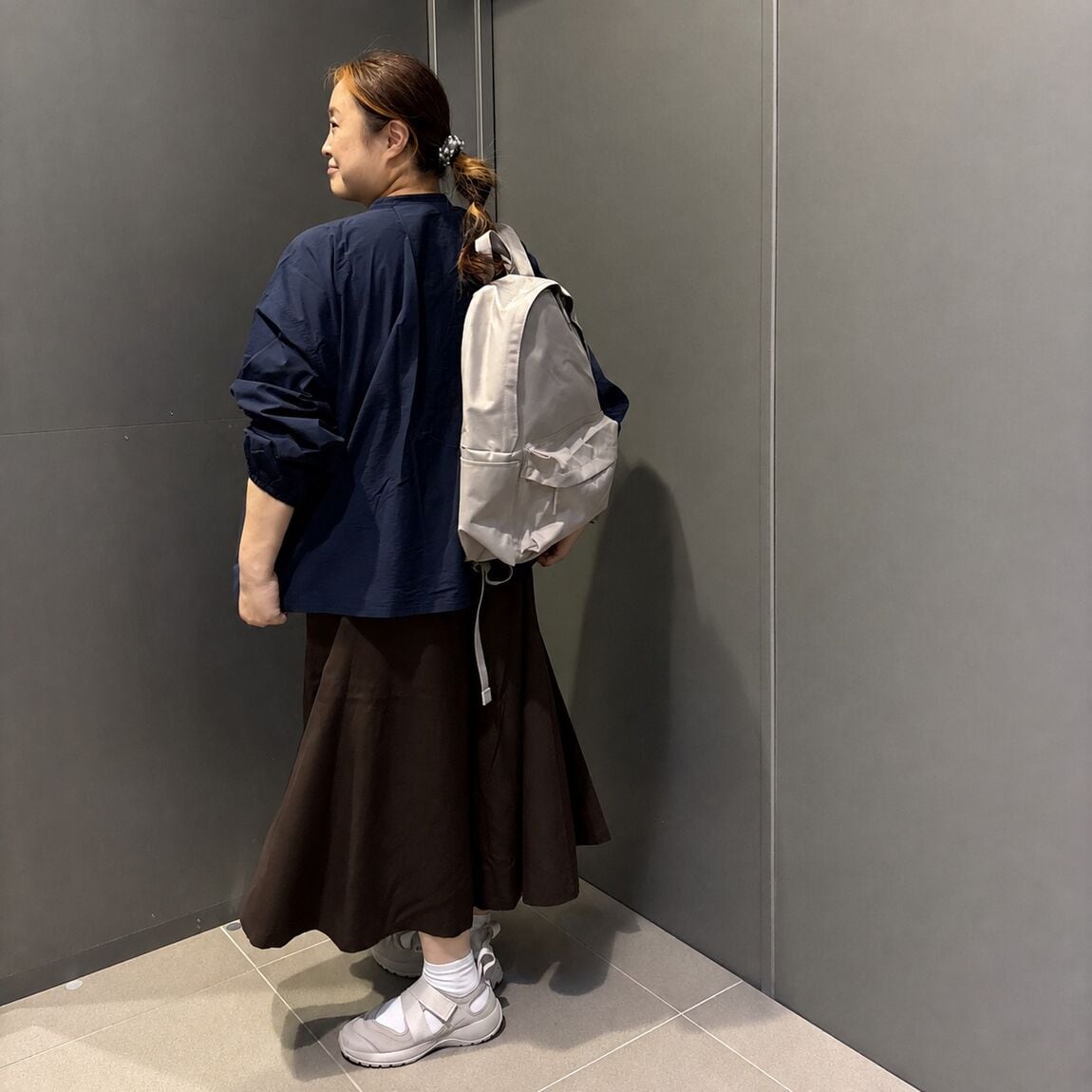 【ららぽーと名古屋みなとアクルス】身長163cm_z8b2hv