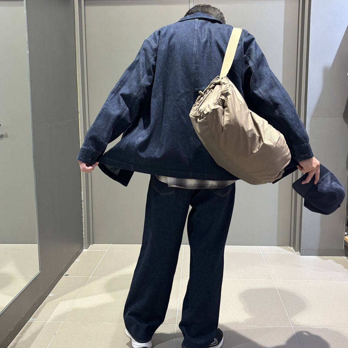 ららぽーと名古屋みなとアクルス】身長176cm_D79Yjt
