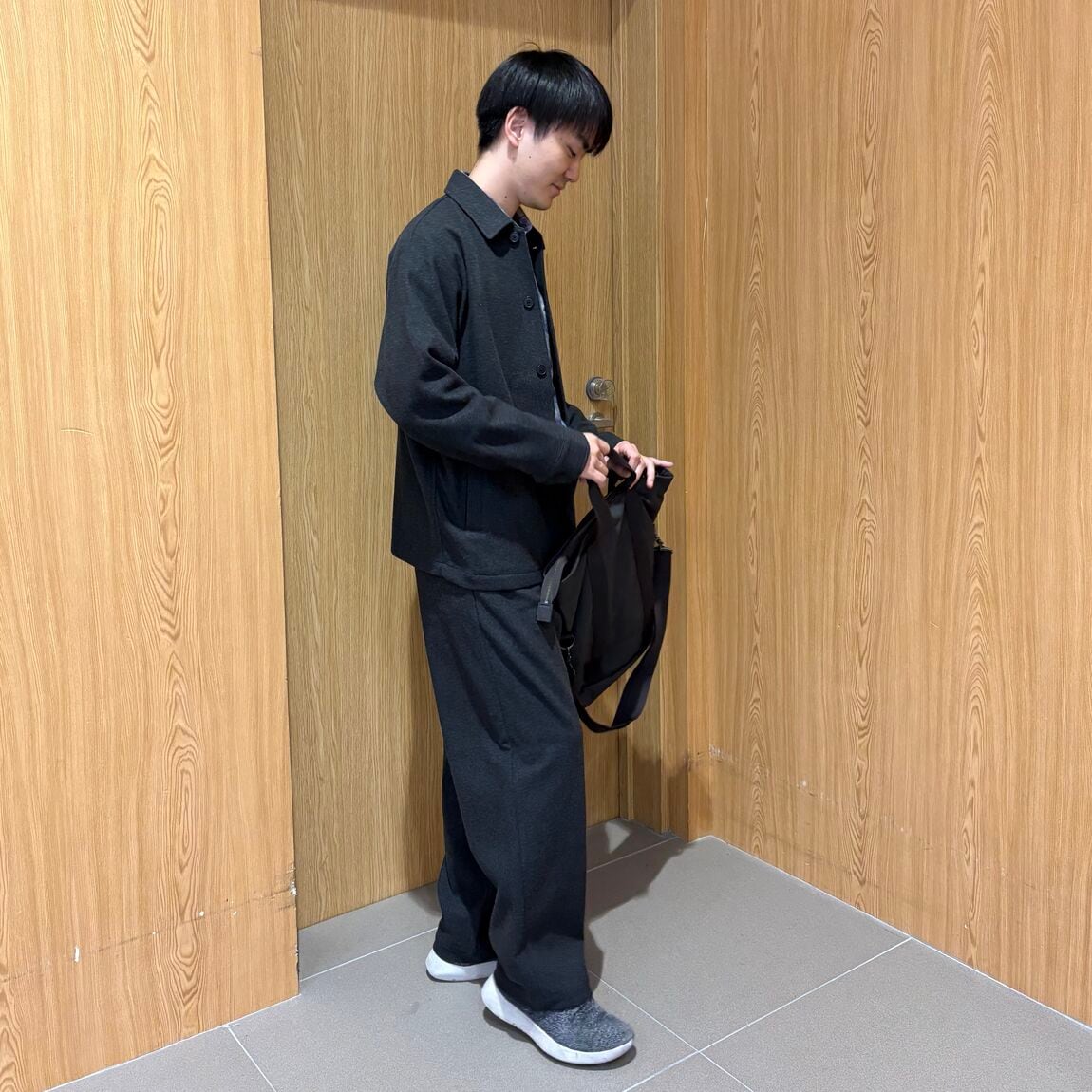 _S342sQ
