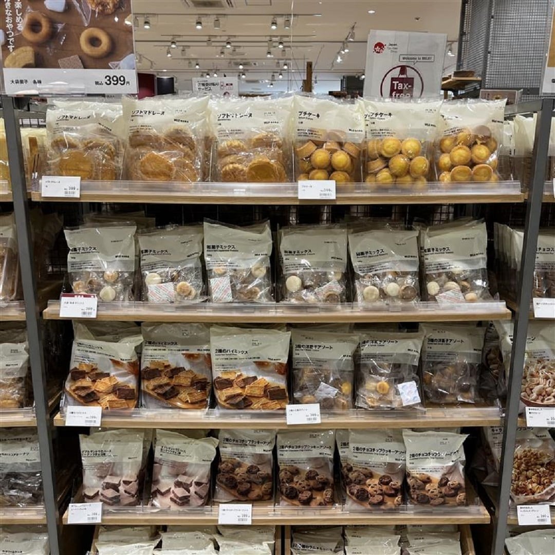 お菓子売場