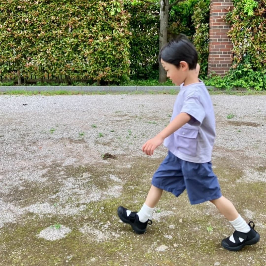 【銀座】見守りポケット付きTシャツを着て公園へ