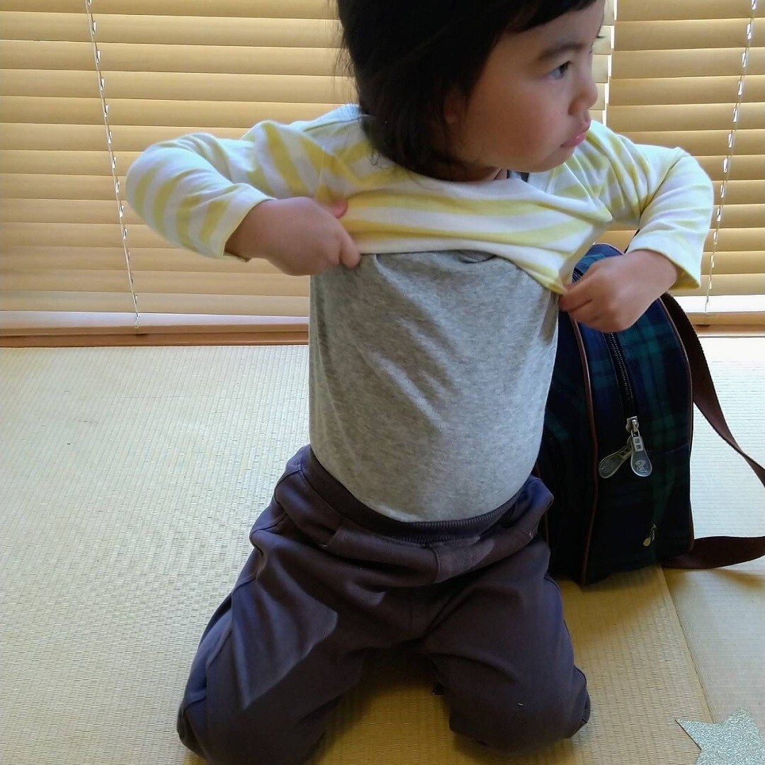 長袖Tシャツ