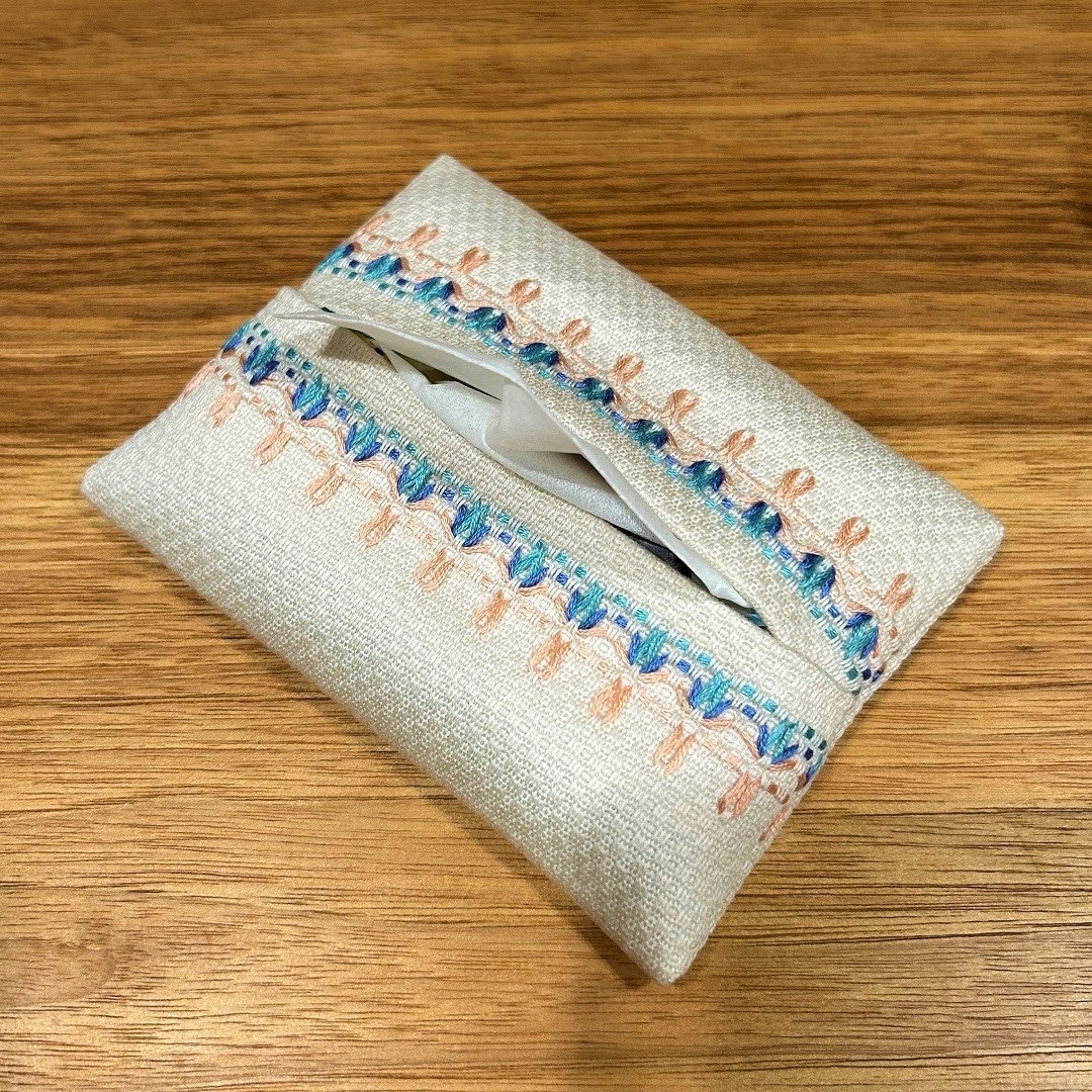 スウェーデン刺繍