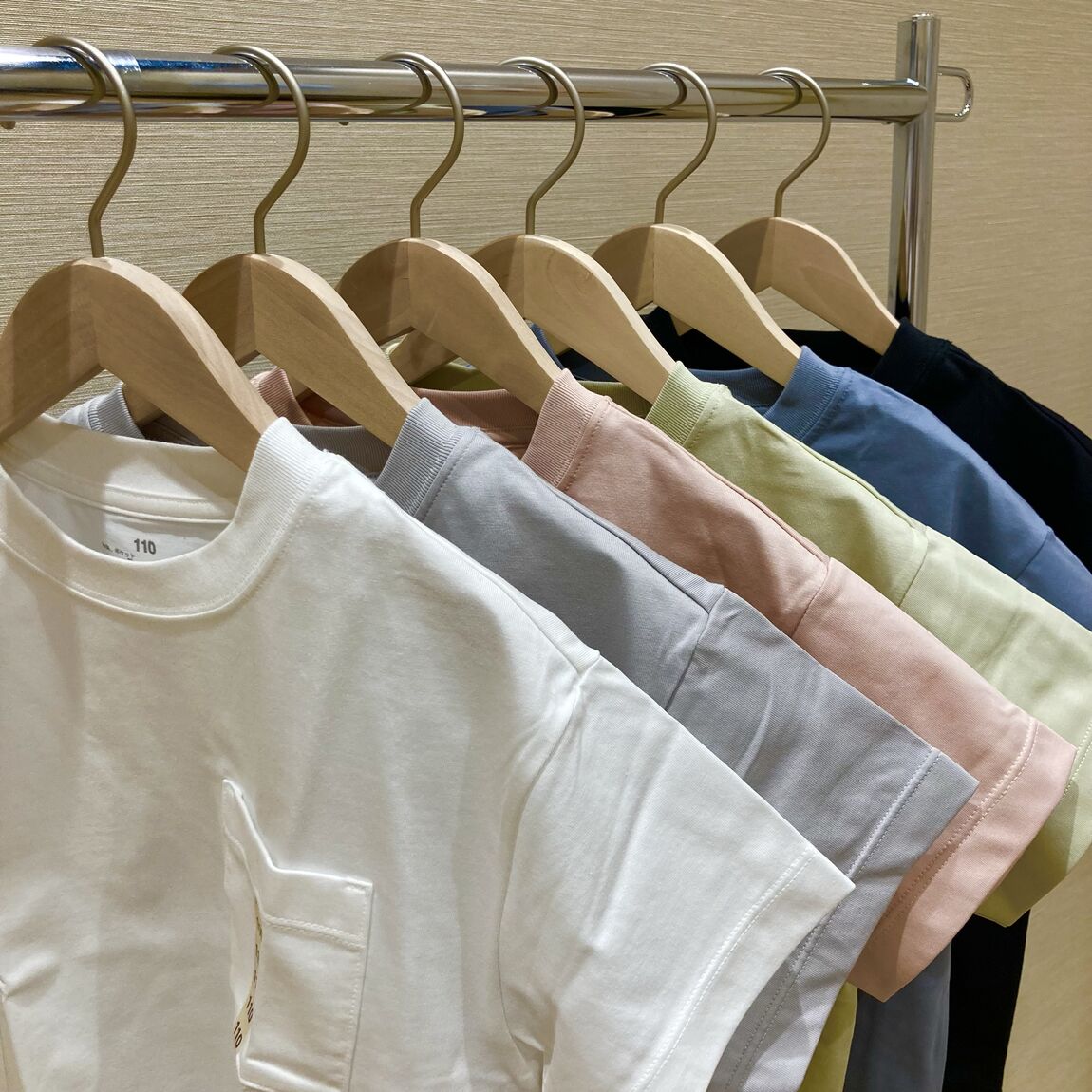 Tシャツ