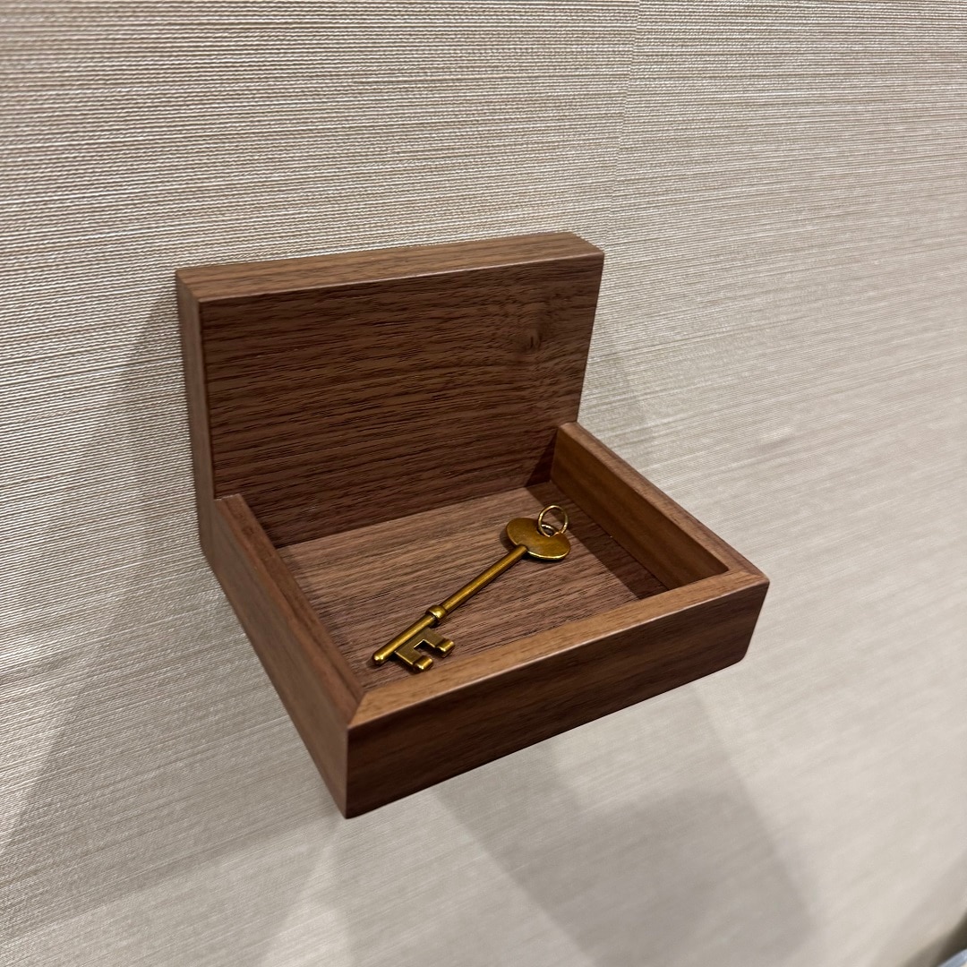 壁に付けられる家具