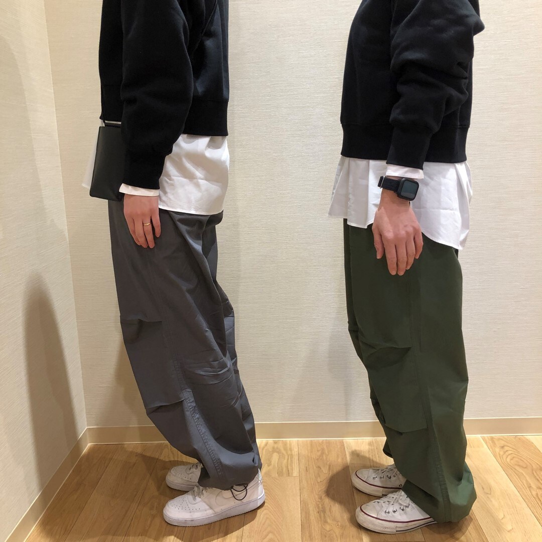パラシュートパンツ