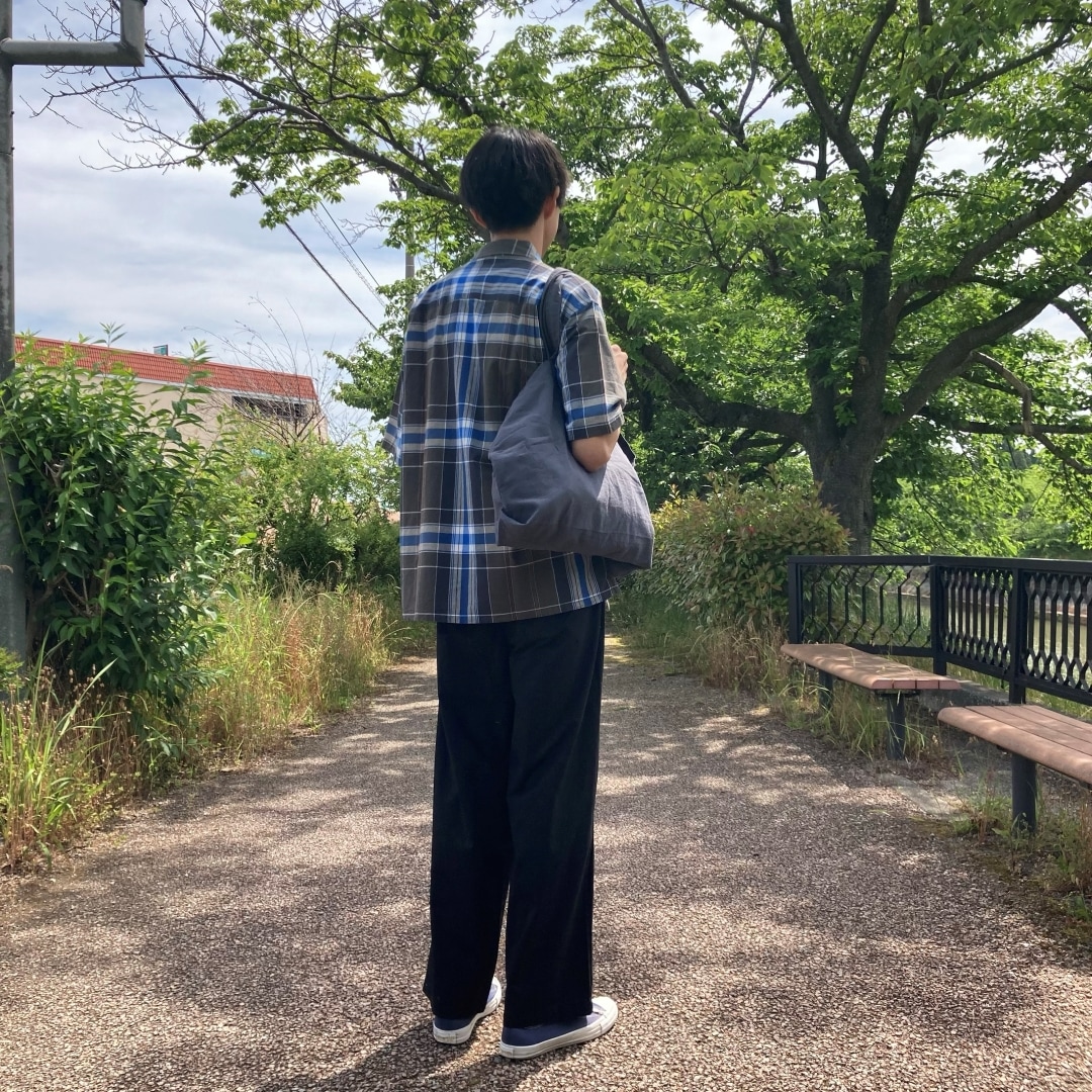 後ろの写真