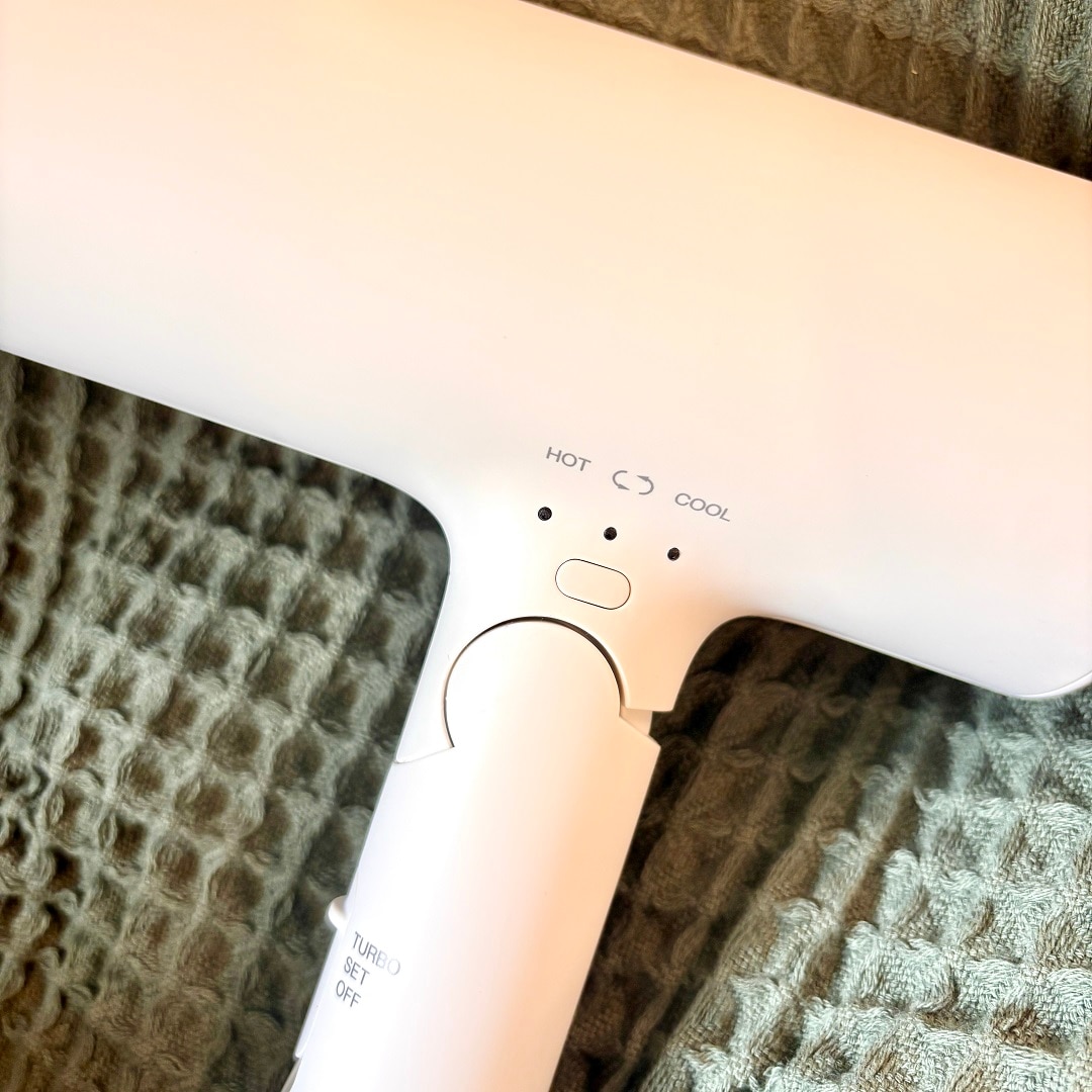 ドライヤーの温冷切換機能
