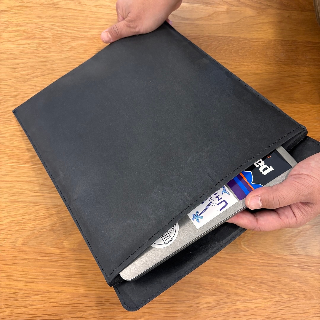 ジーンズラベル パソコンケース・黒