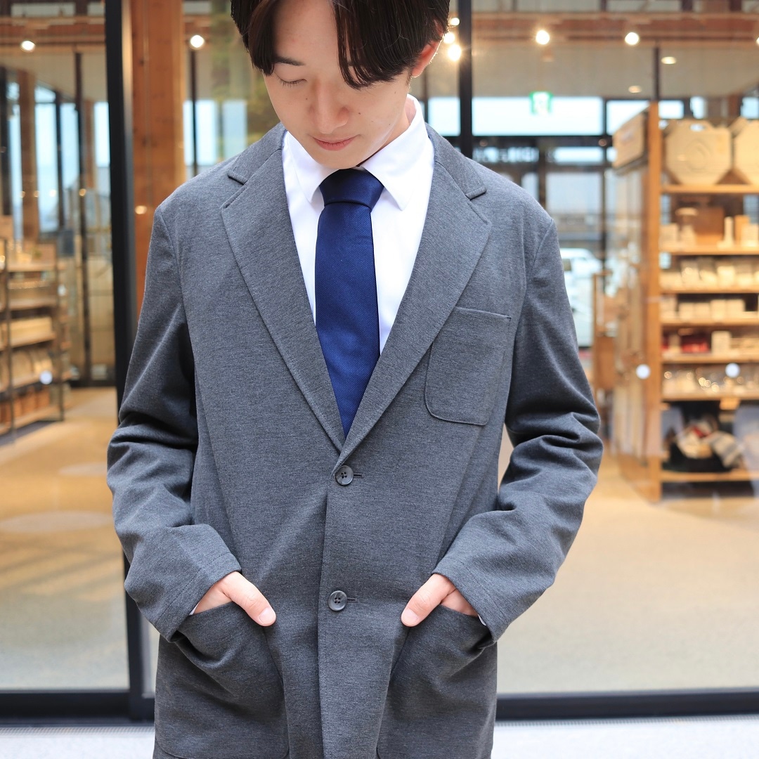 紳士上半身アップ