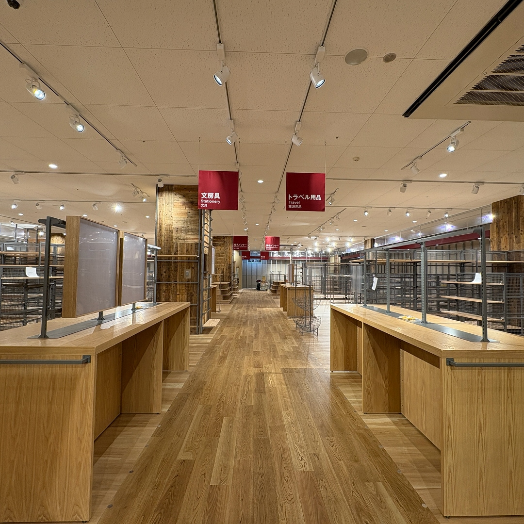 店内の様子4