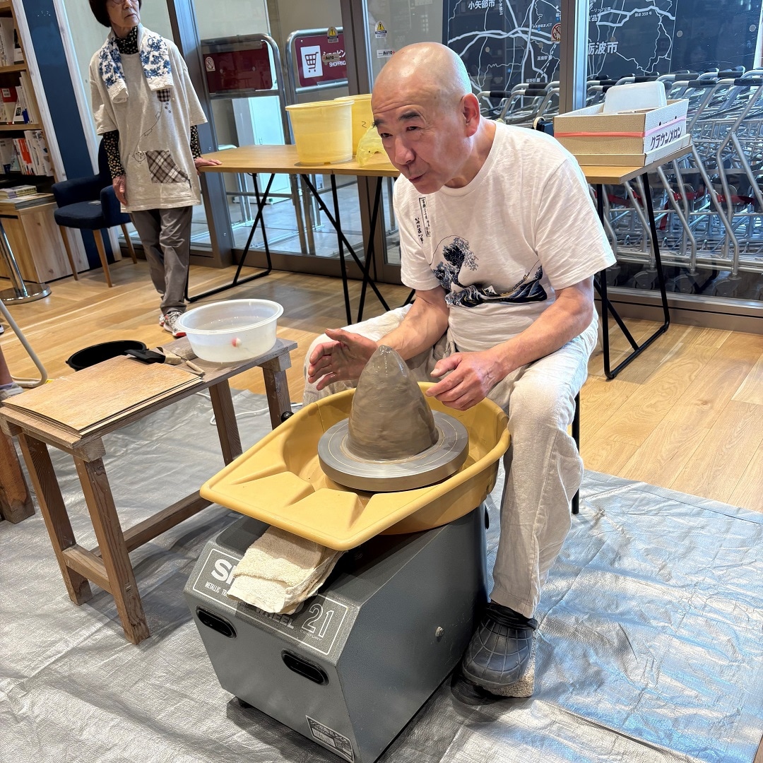 土を乗せる