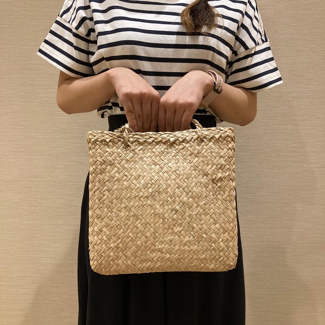 シーグラス持ち手付きかご