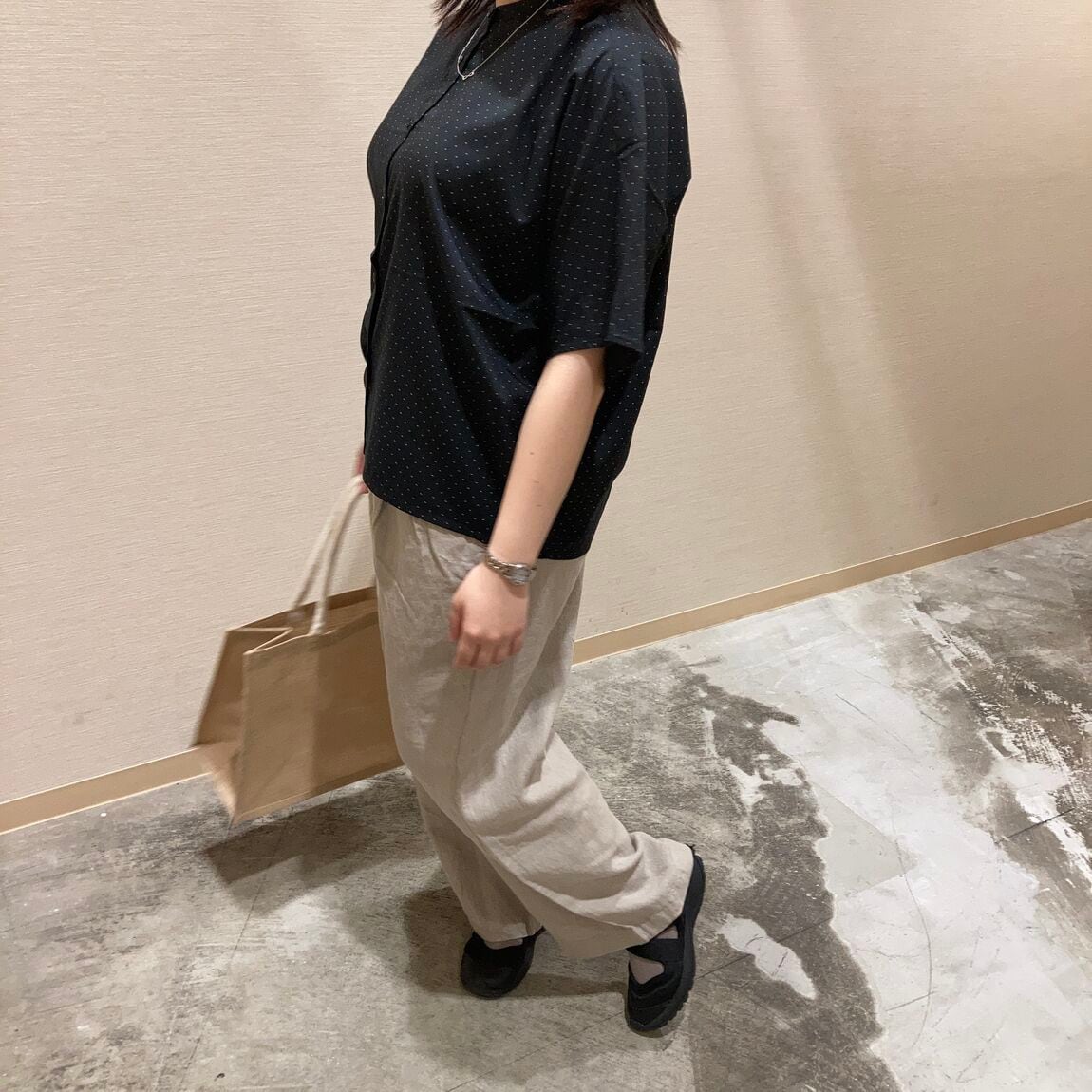 女性コーディネート全身
