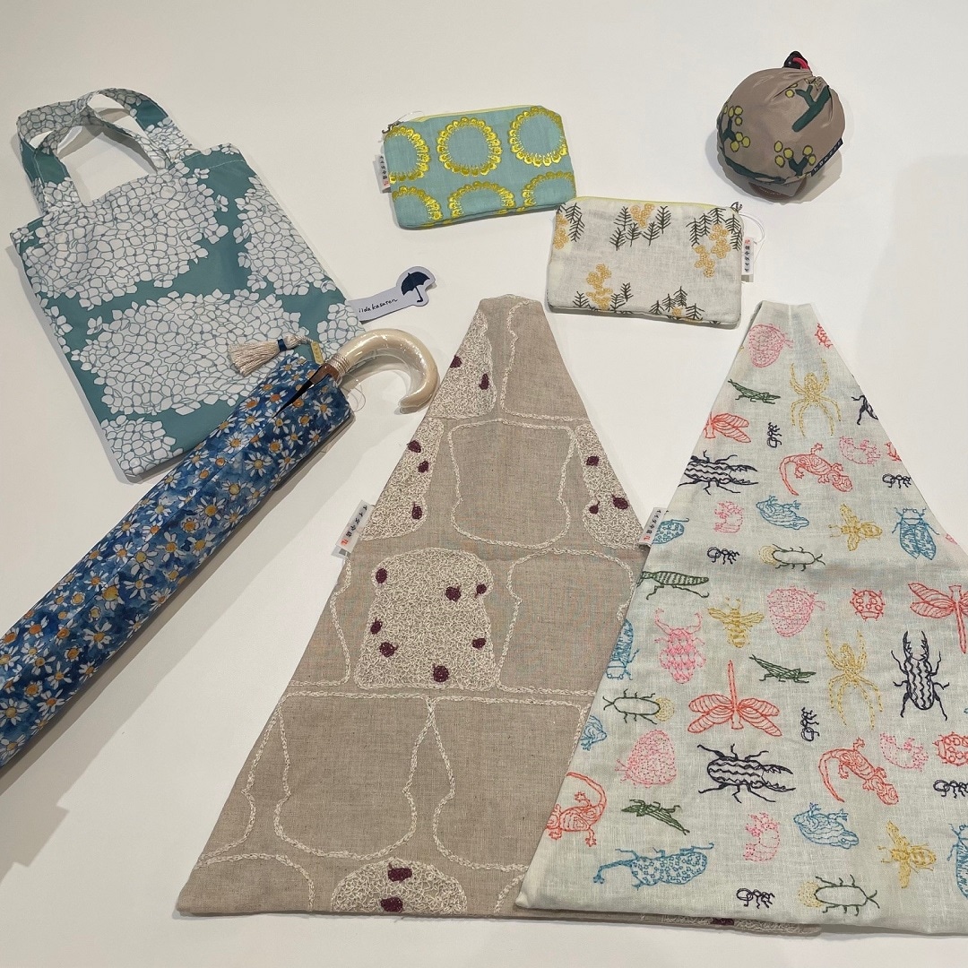 本文画像4：046052_20251112_01_04　イイダ仐店 秋の傘展