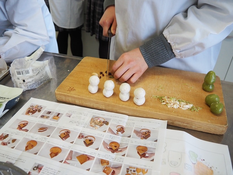 【シエスタハコダテ】函館大妻高等学校の生徒さんに作製していただきました