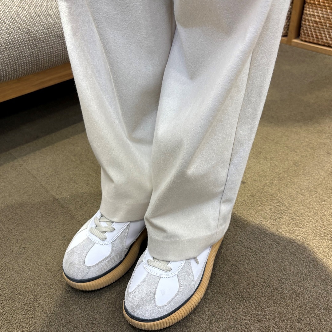 045423_20251222_01_03