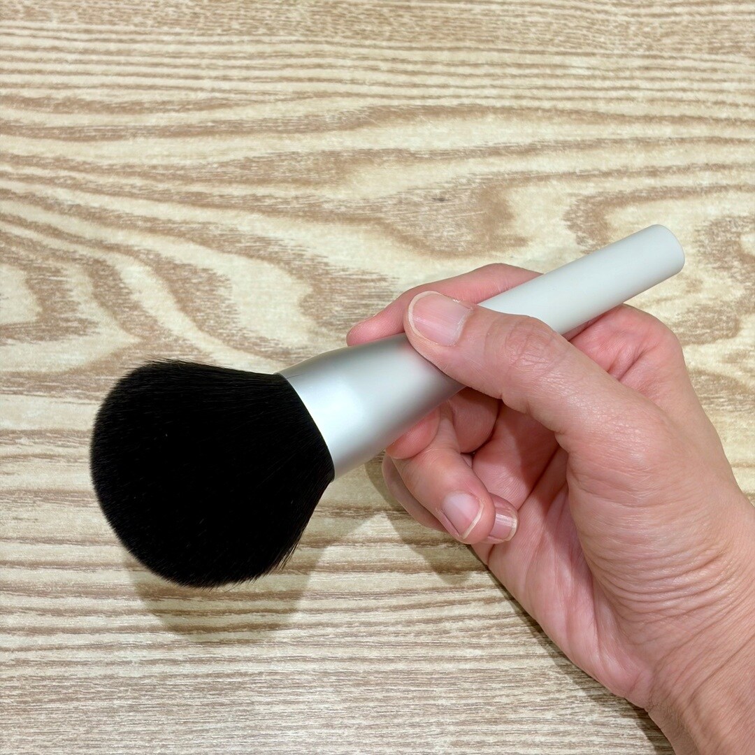 【イオンモール新発田】肌あたりやわらかメイクブラシシリーズが新登場_YbW9DA