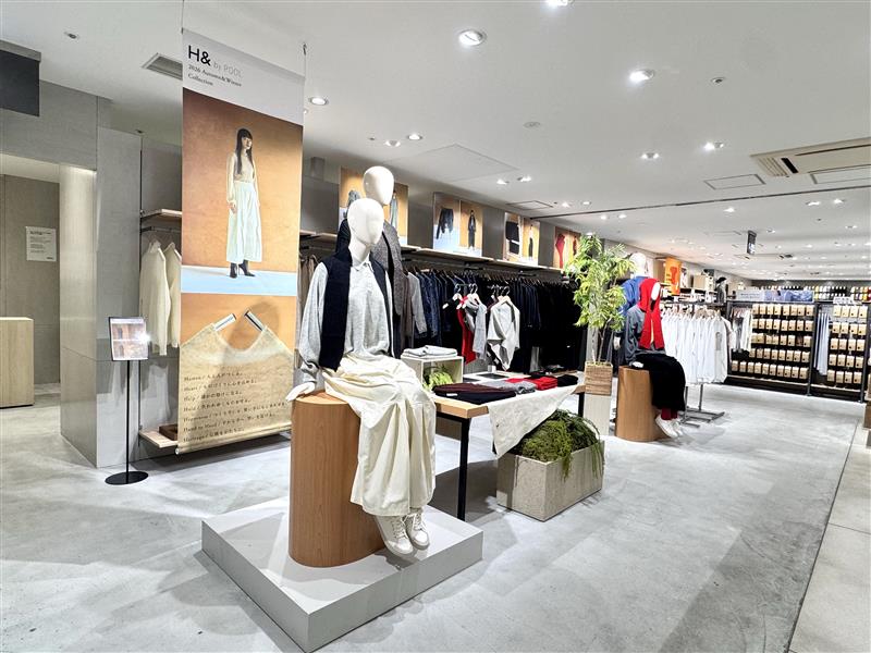 【ソラリアプラザ】H& by POOL POP-UP STORE 開催中_x1GVTz