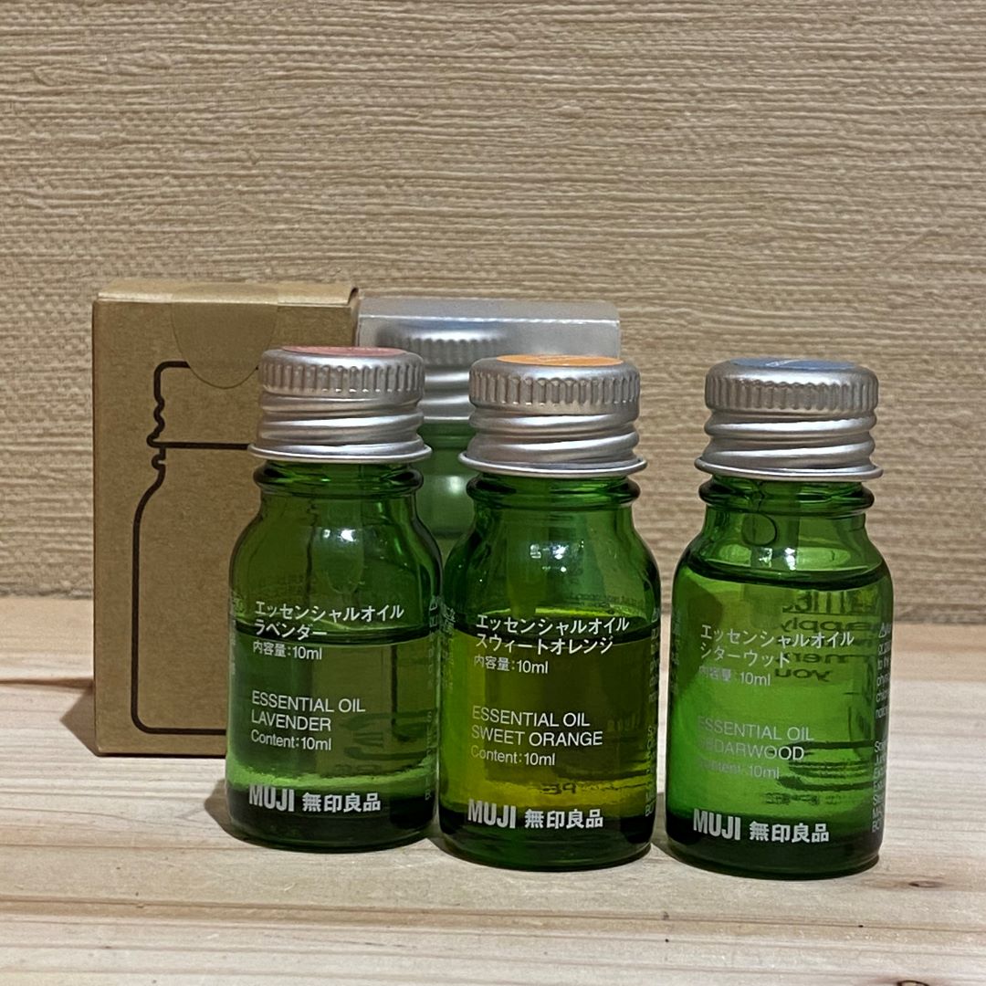 お好きなエッセンシャルオイルとともにお使いください
