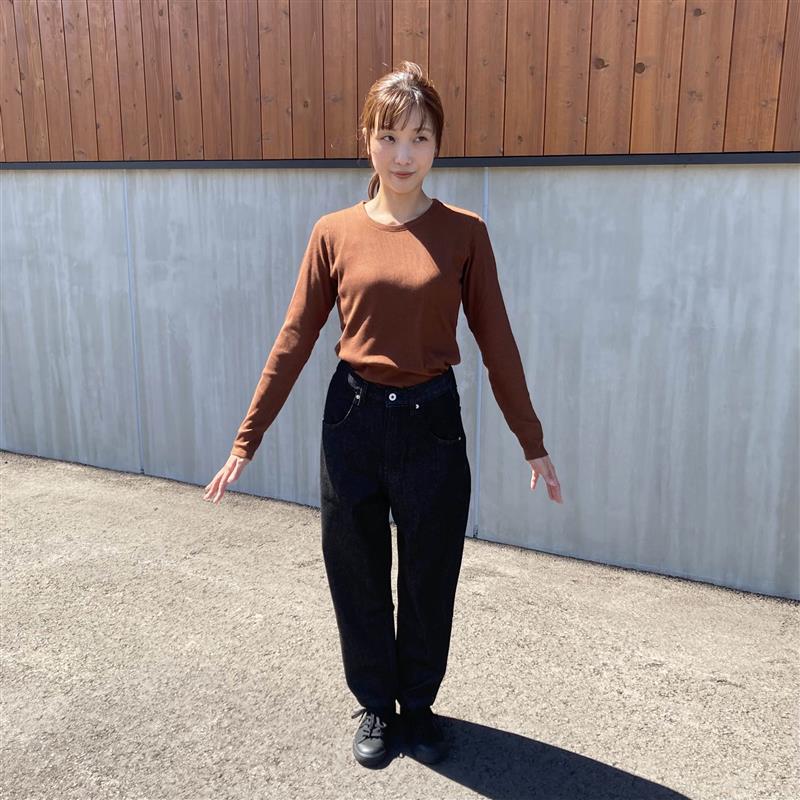 なめらかリブ編みクルーネック長袖Ｔシャツ