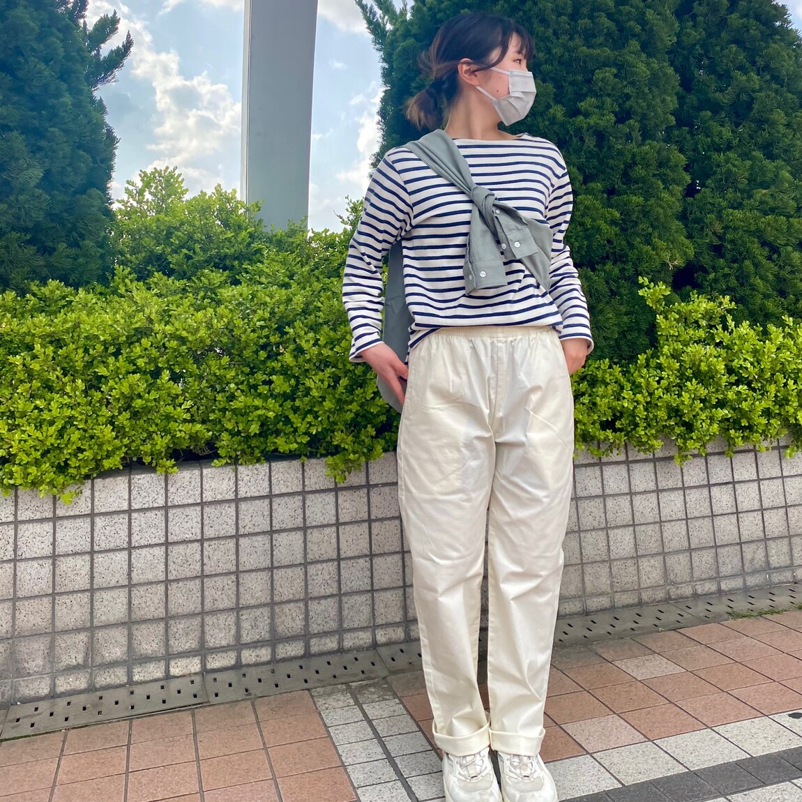 53