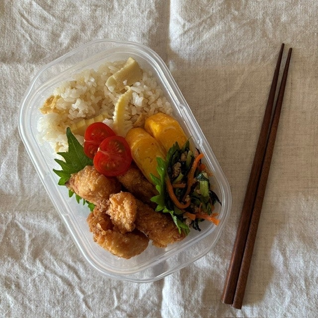 唐揚げ入りのお弁当