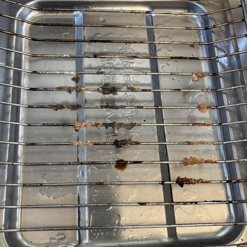 汚れた魚焼き機