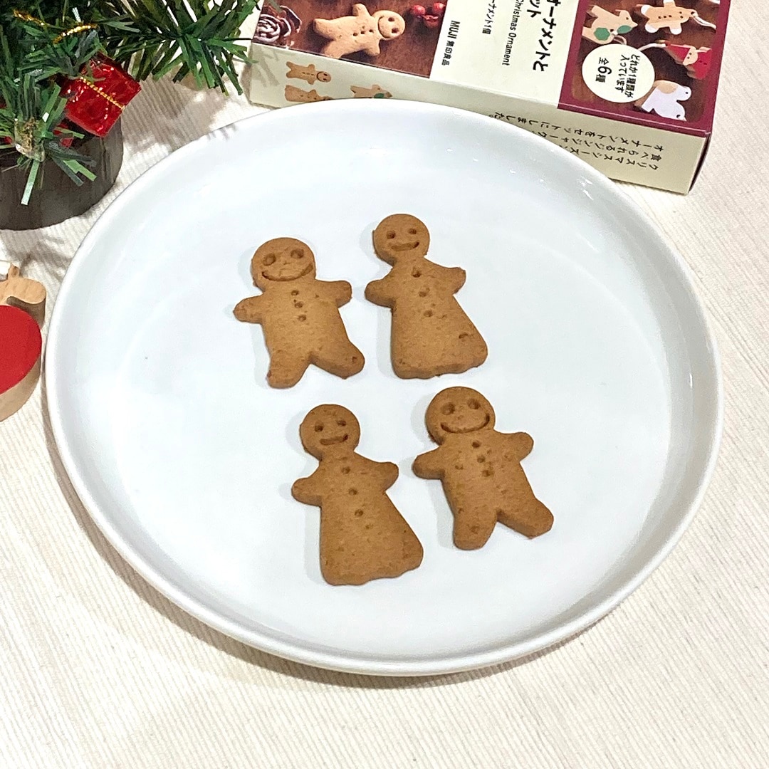 【マルエイガレリア】どれが入っているかワクワク『クリスマスオーナメントとお菓子のセット』