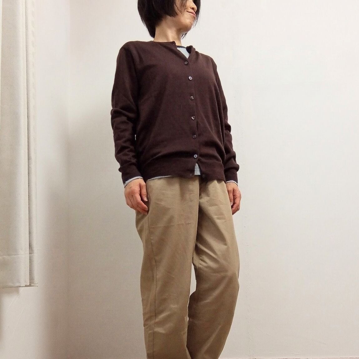 カーディガン着用