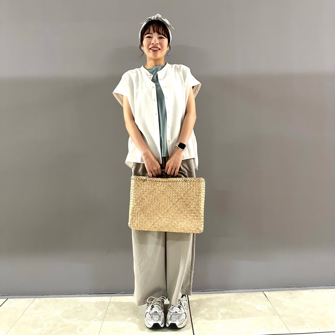 風を通す　フレンチスリーブブラウス