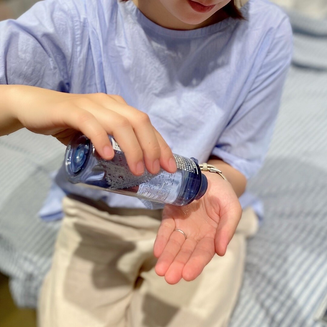 手に適量