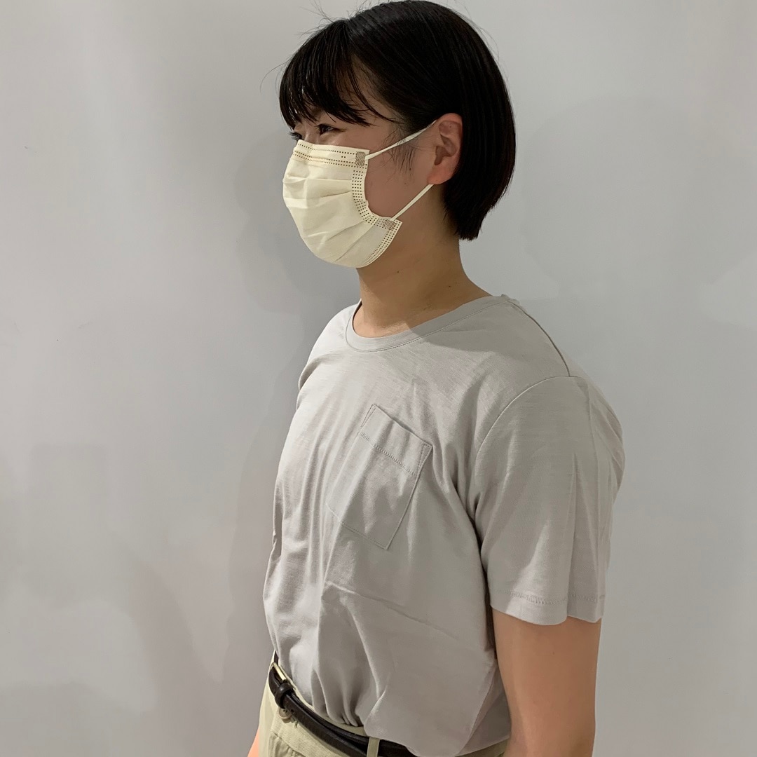 ムラ糸T　女性コーデ