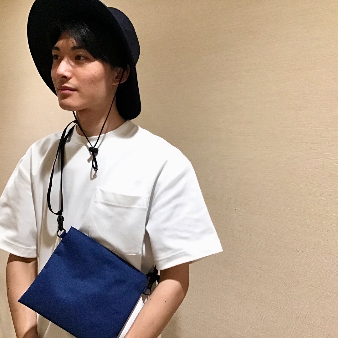 無印良品サコッシュ