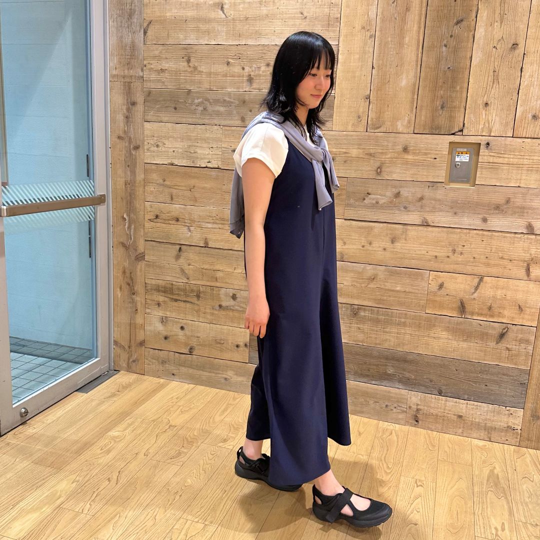 婦人3枚目