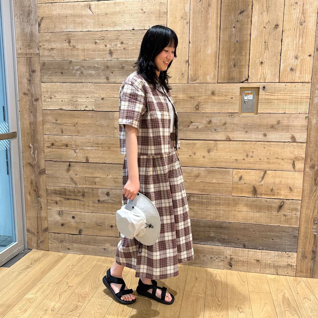 婦人スナップ2枚目