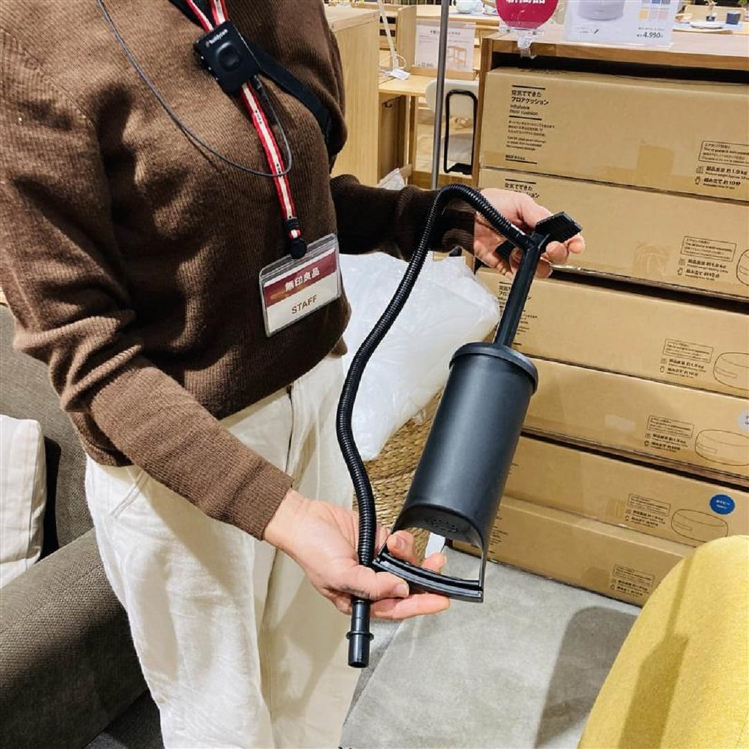 空気を入れるだけで簡単にできあがる仕様