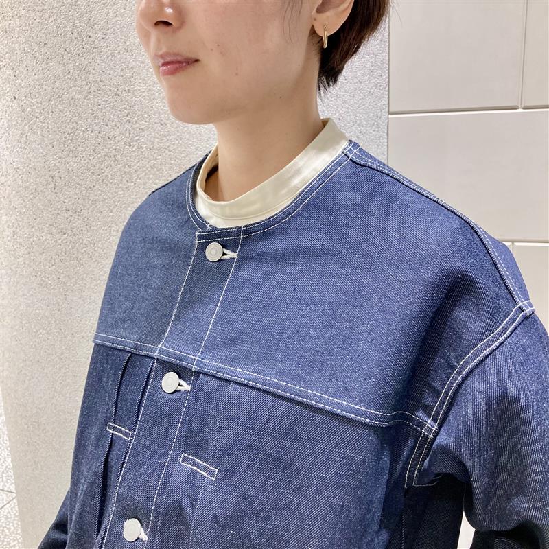 デニムジャケット３