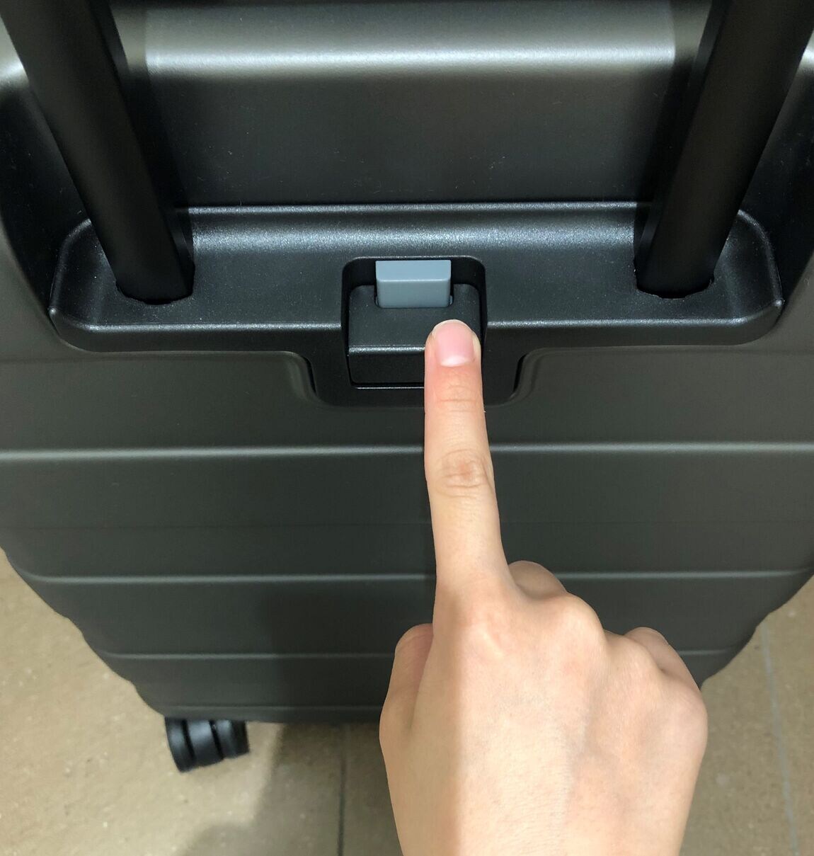 ボタン一つでロックができます